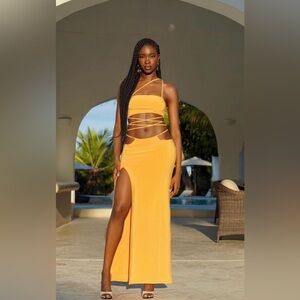 SincerelyRia Kindia Two-Piece Set in Gold